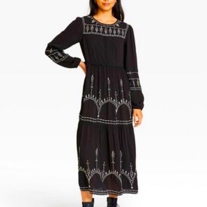NWT Knox Rose Embroidered Long Sleeve Dress boho